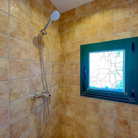 Holiday home Vivalidays Casa - Costa Brava
