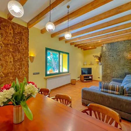 Vivalidays Casa - Costa Brava Holiday home