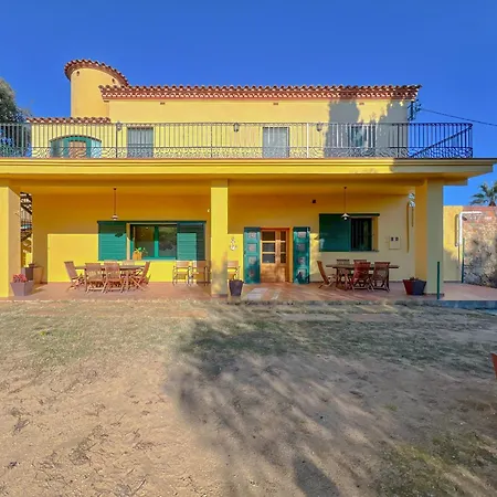Holiday home Vivalidays Casa - Costa Brava